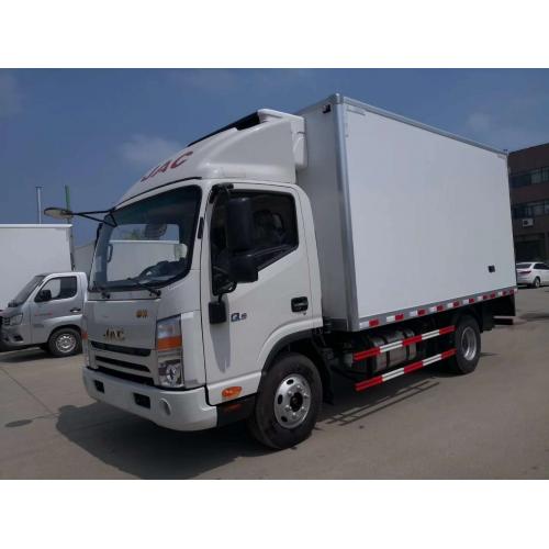 冷藏車 現(xiàn)代冷鏈物流的守護者